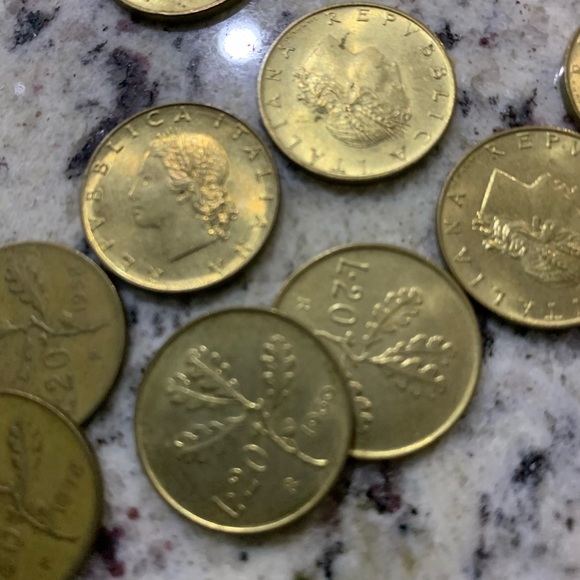 - Lira coins from Italy - Picture 6 of 8